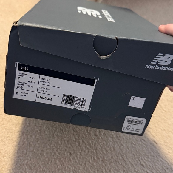 New Balance 9060 sneakers - Picture 6 of 6